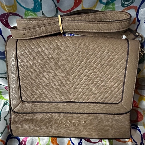 Marc New York Cross Body purse - Picture 1 of 5